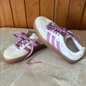 Adidas Sambae White Preloved Purple Women’s Size 8 SKU IE9106